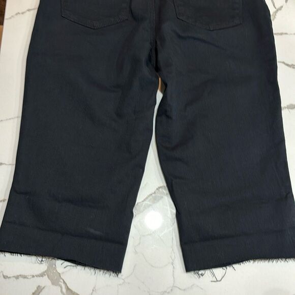 NYDJ | Marilyn Crop Black Denim Summer Capris JEAN - Picture 8 of 12